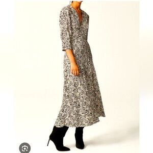 Bash Loa dress in Noir